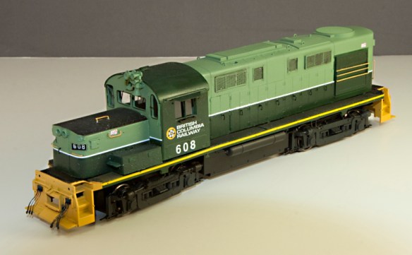 608 PAINT AND DECAL RH